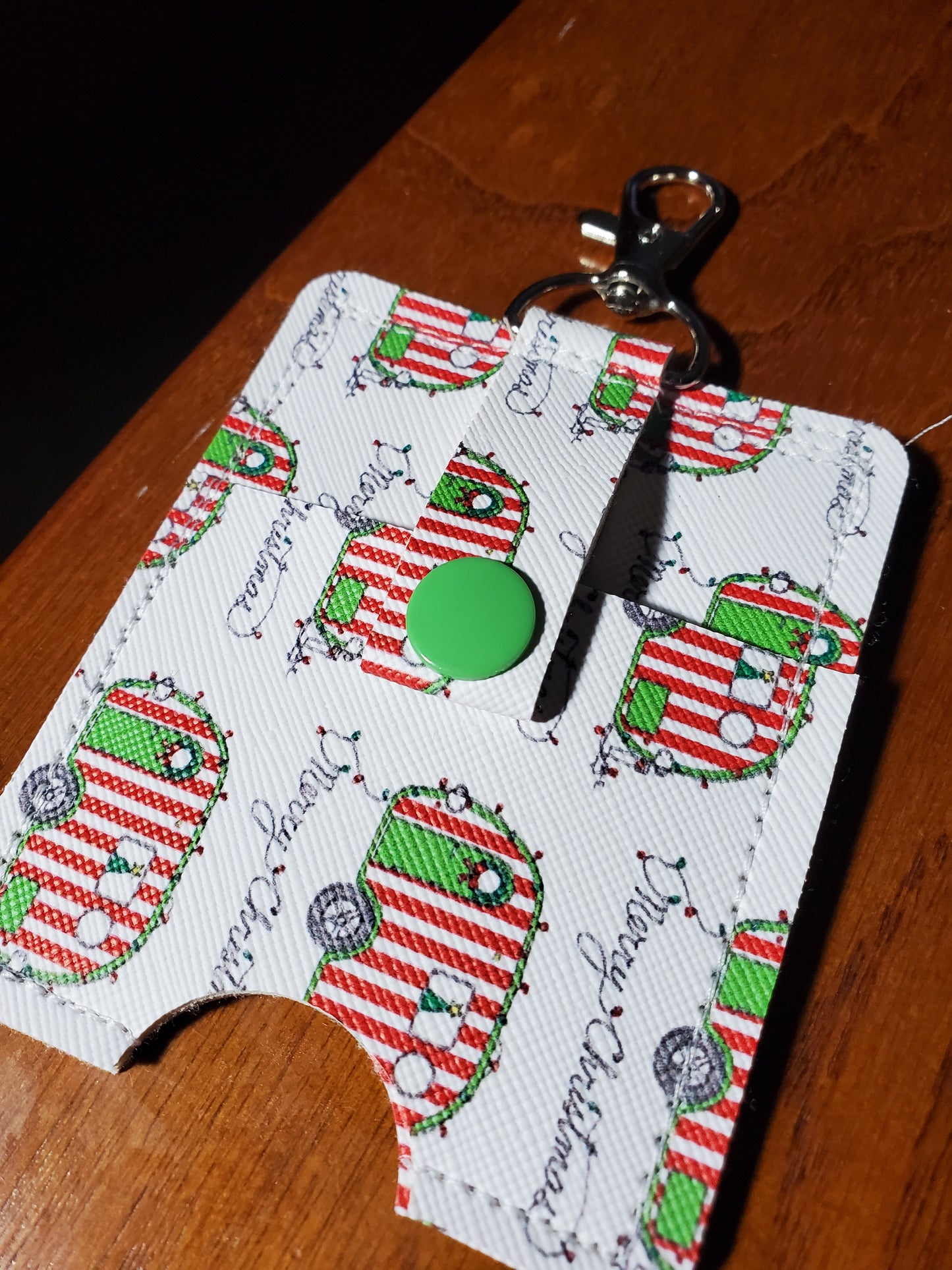 Sanitizer Clip On - Christmas Trailer